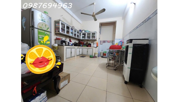 Q8 P2 DƯƠNG BÁ TRẠC XE HƠI ĐỖ CỬA HẺM THÔNG 4 TẦNG 4PN PHÙ HỢP ĐẶT VP CTY, SÁT Q1 7.xT